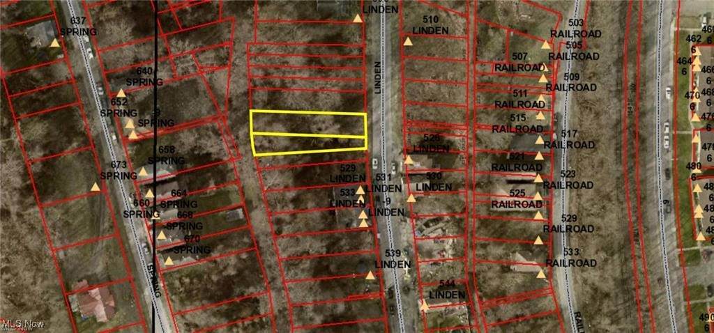  Linden Ave - Photo 1