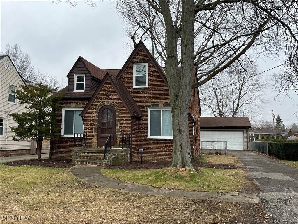 2745 Wagar Road - Photo 1