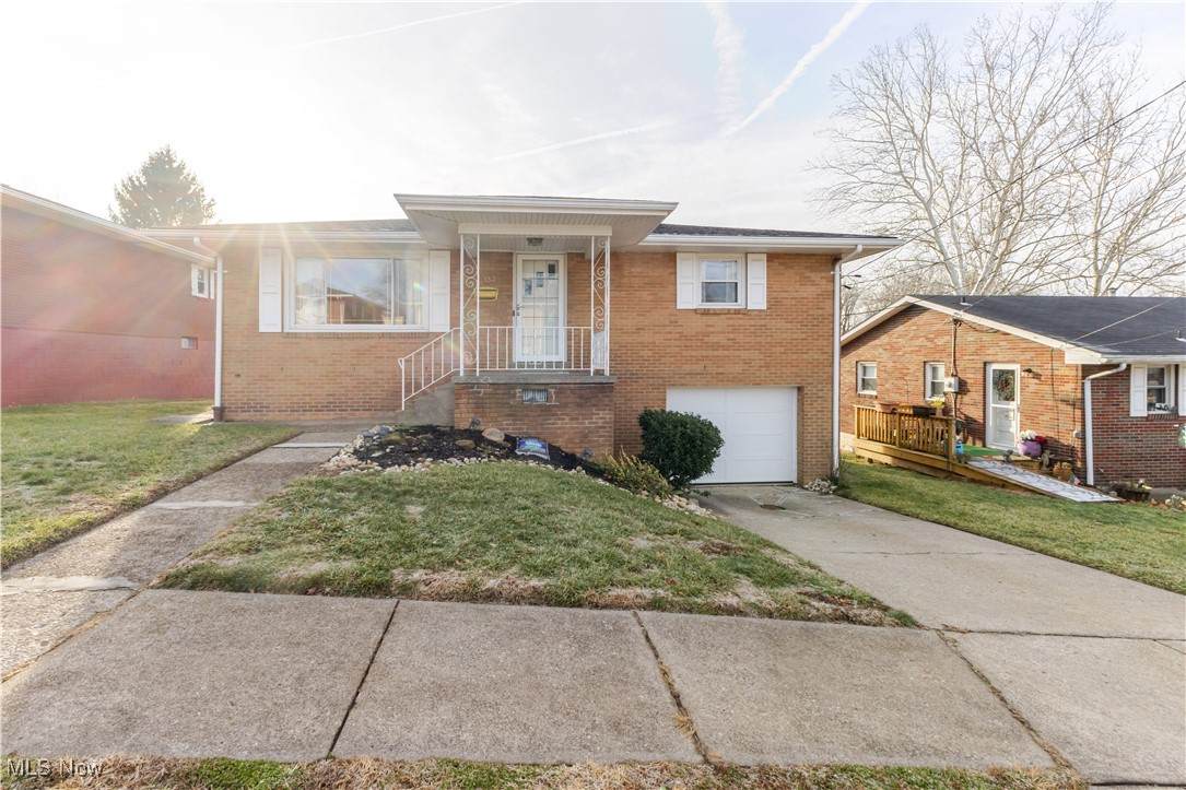 132 Capitol Drive - Photo 1