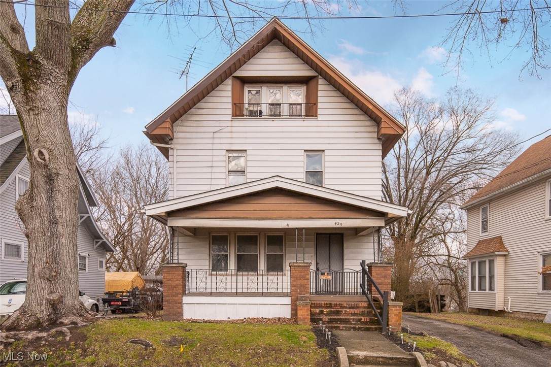 429 Lovisa Street - Photo 1