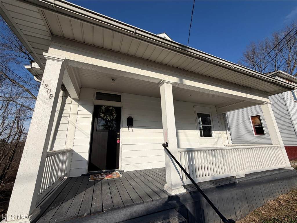 1209 Eastman Street - Photo 1