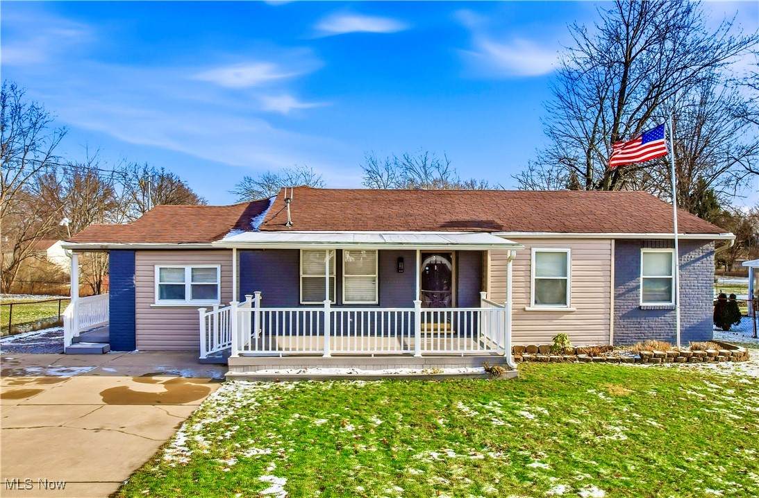 245 North Road - Photo 1