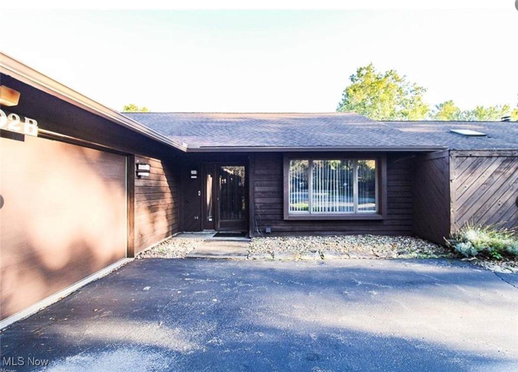 3502 Somerset Drive - Photo 1