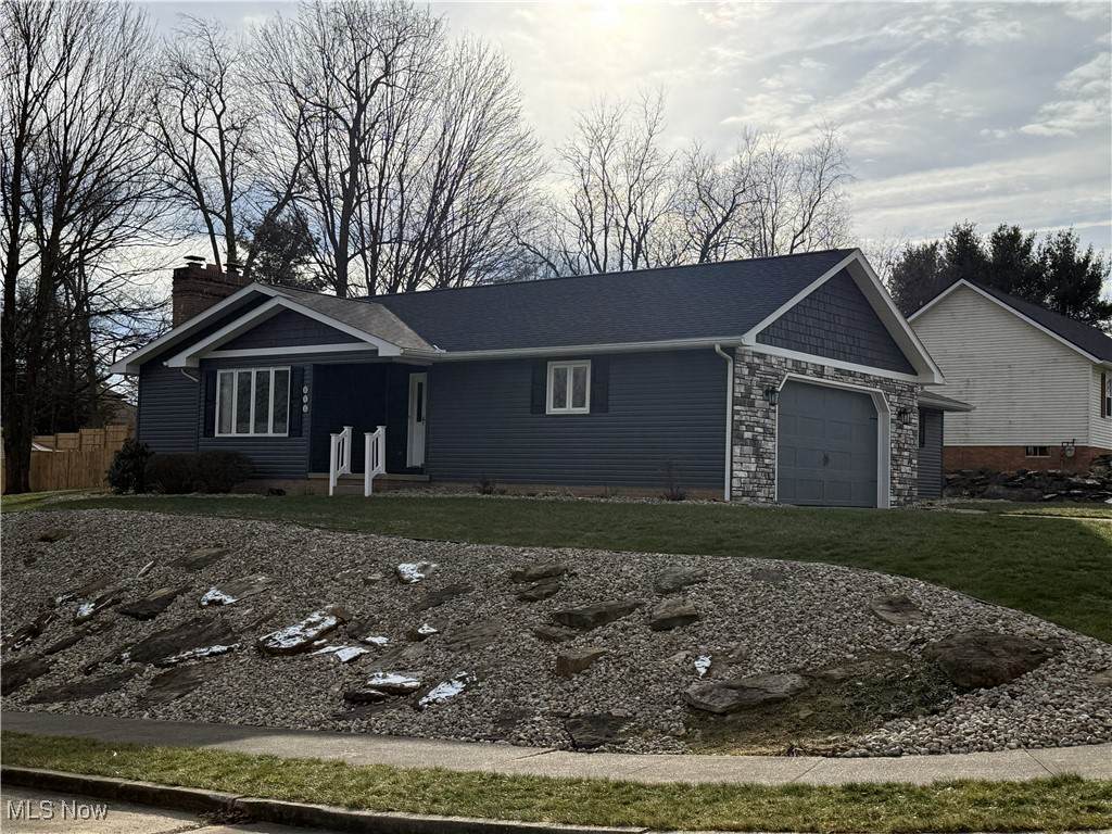 568 Lockport Avenue - Photo 1