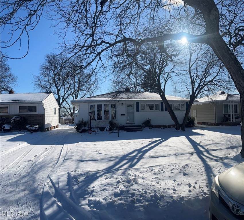 15712 Morning Star Avenue - Photo 1