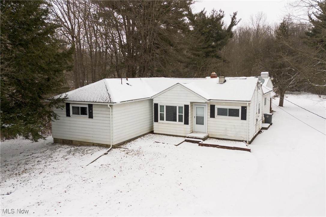 3240 Oak Street Extension - Photo 1