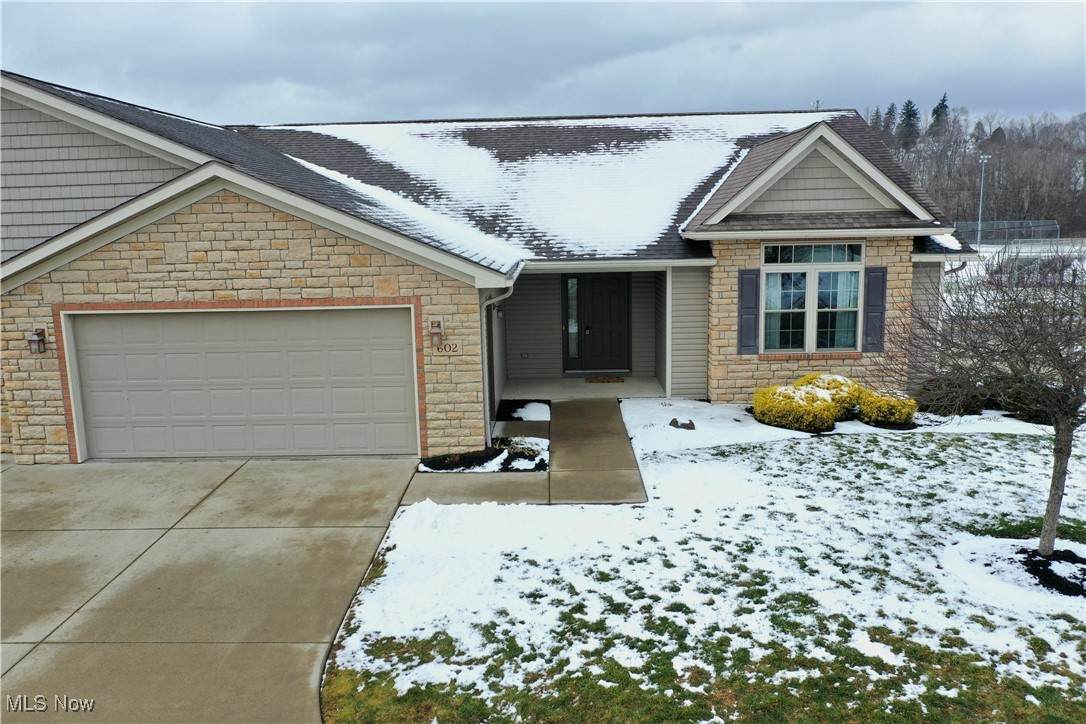 602 Whitetail - Photo 1