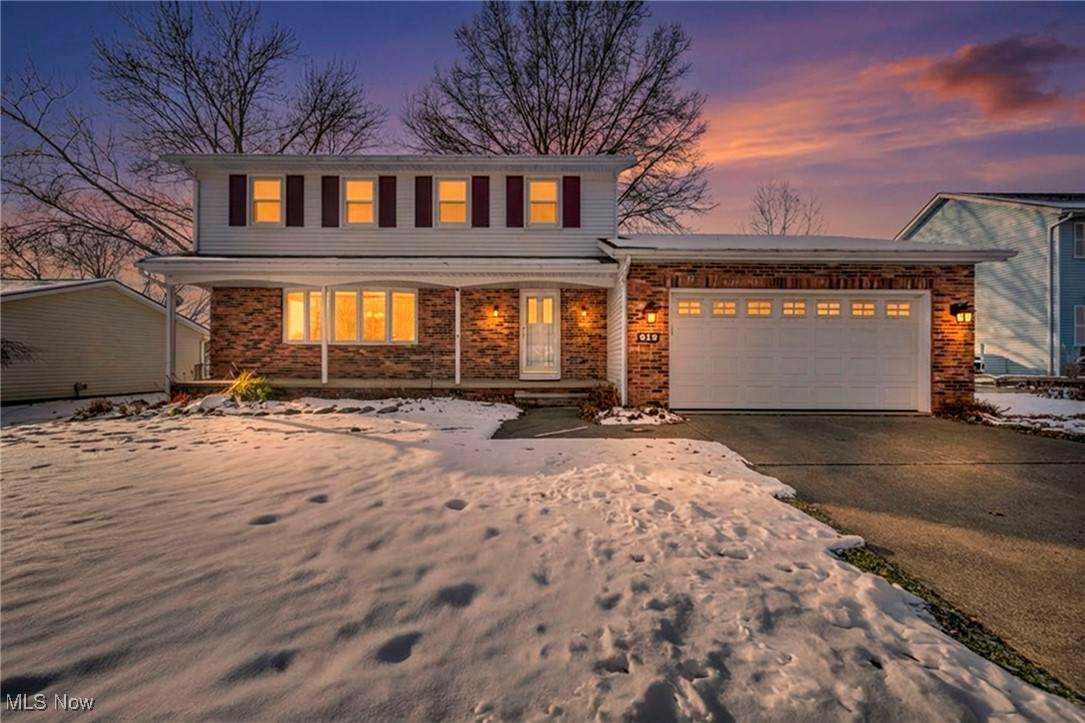 812 Westminister Drive - Photo 1