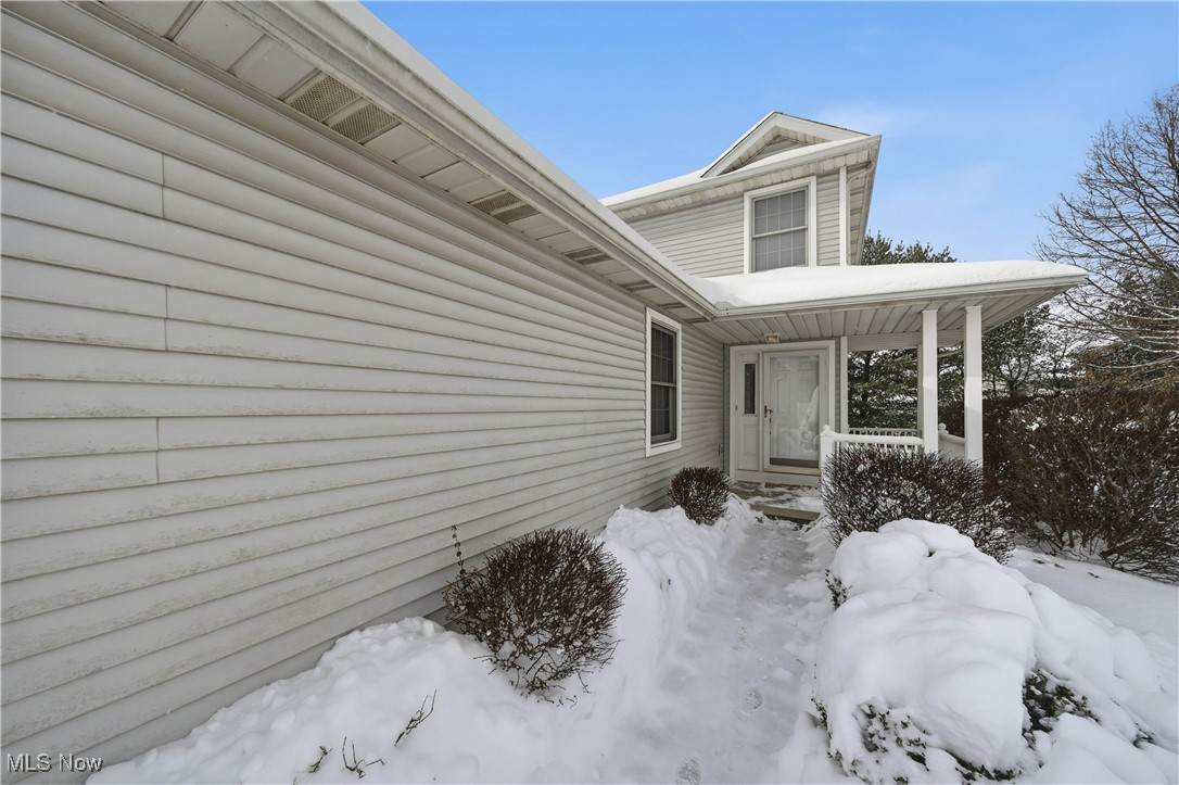 758 Beverly Avenue - Photo 1