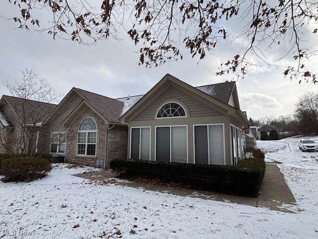 1944 Lincoln Avenue - Photo 1