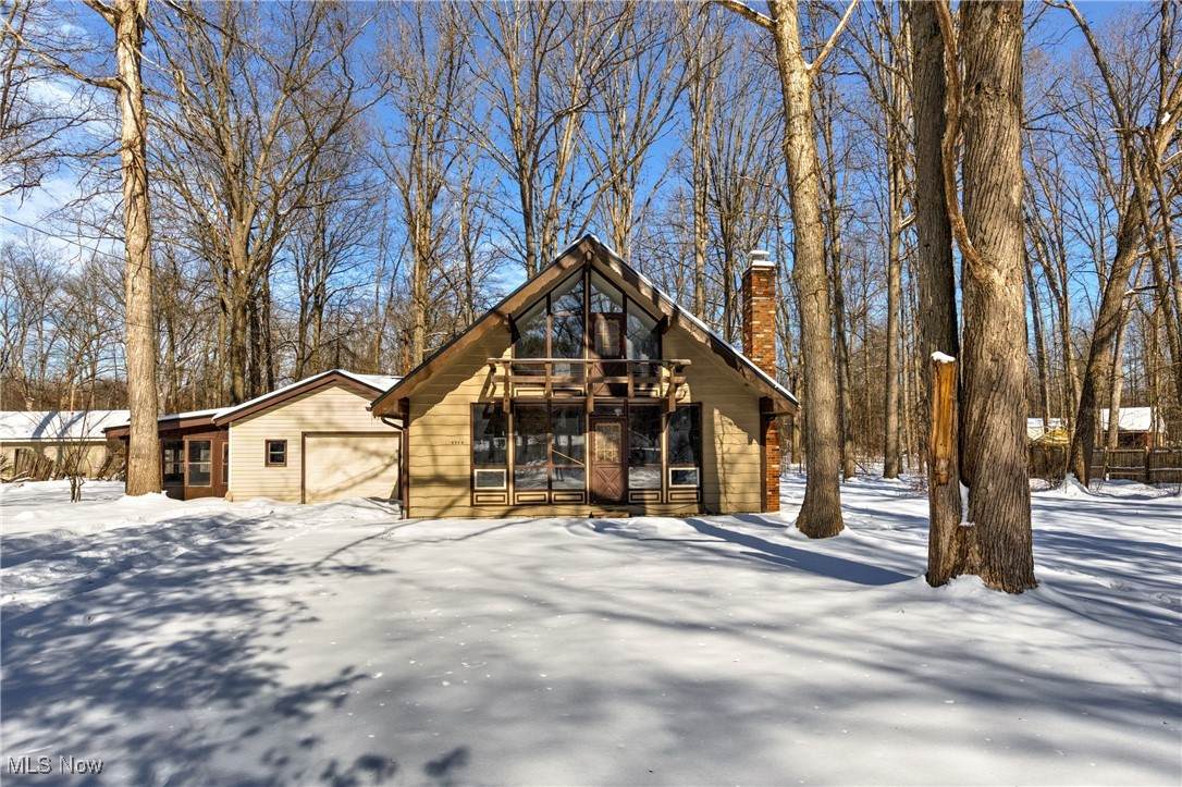 4544 Lakeview Road - Photo 1