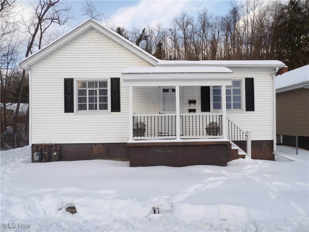 477 39th Street - Photo 1