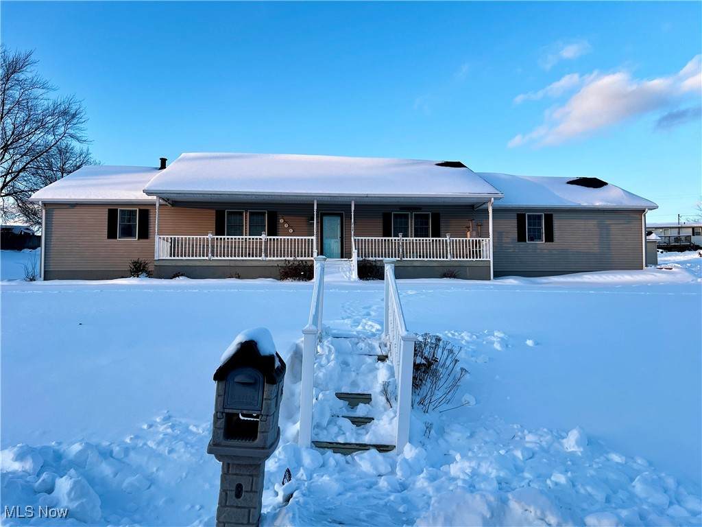 216 Benson Lane - Photo 1