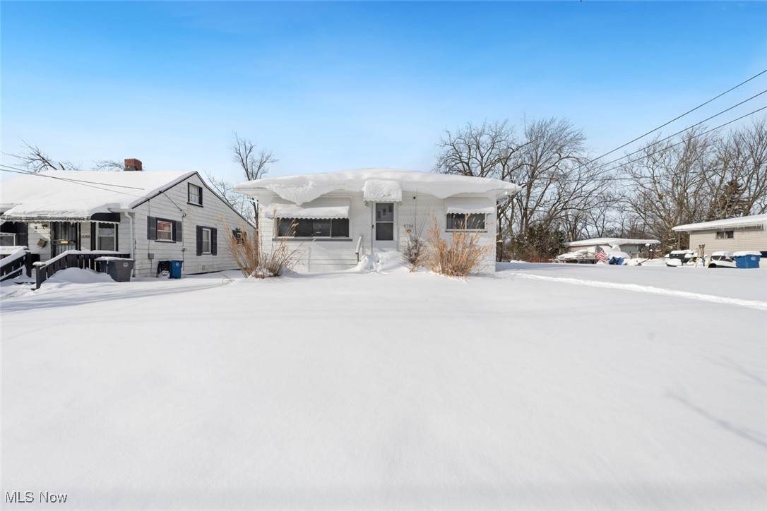 4744 176th Street - Photo 1