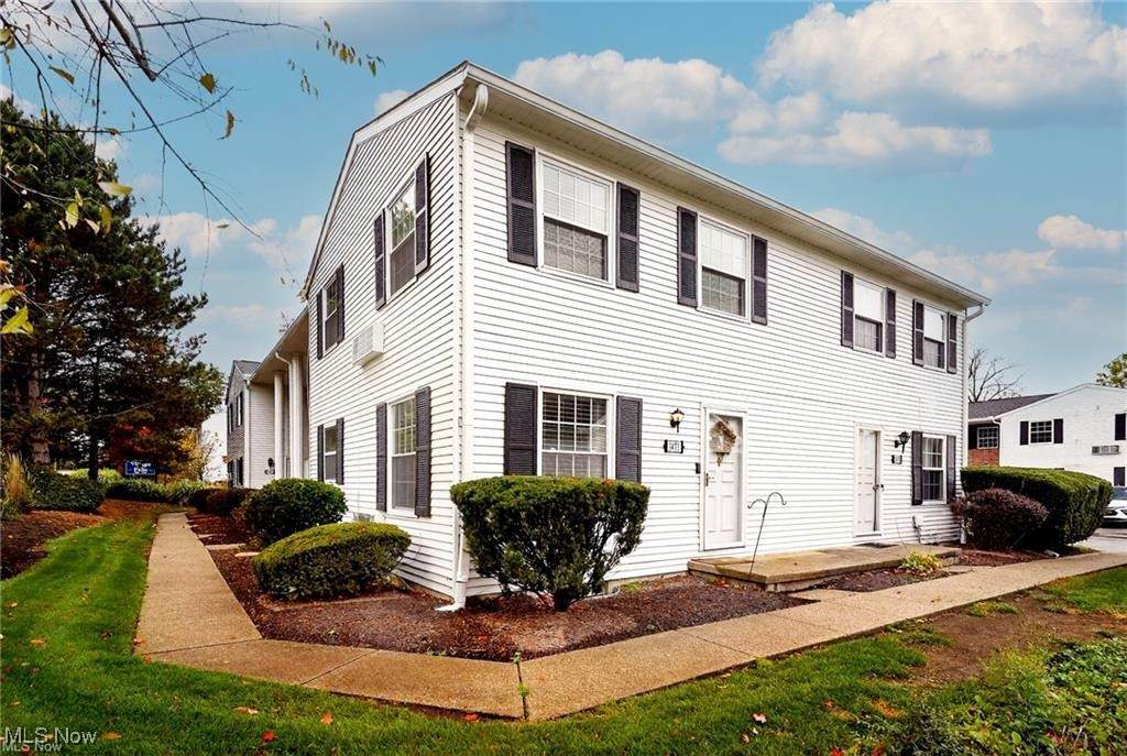 1473 Munroe Falls Avenue - Photo 1