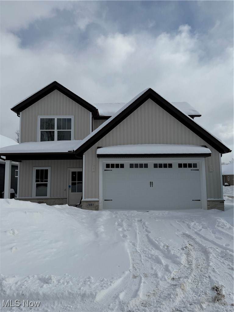 7885 Fox Hunter Lane - Photo 1