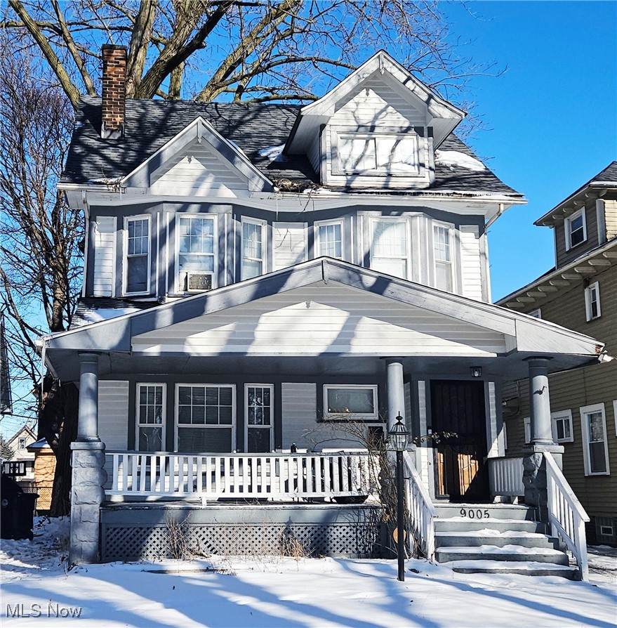 9005 Columbia Avenue - Photo 1