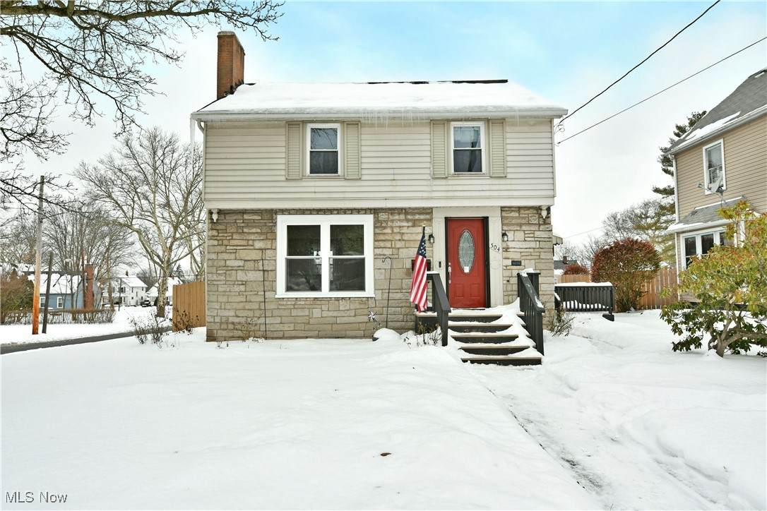 504 Lincoln Avenue - Photo 1