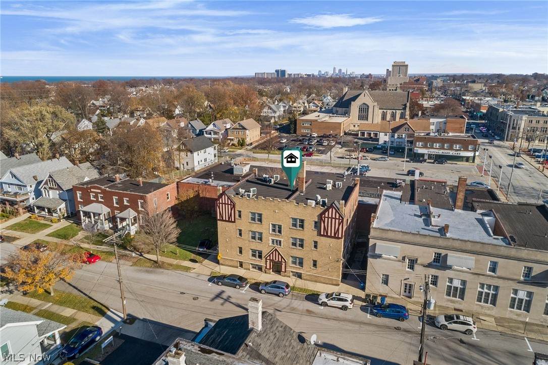 1385 Cranford Avenue - Photo 1