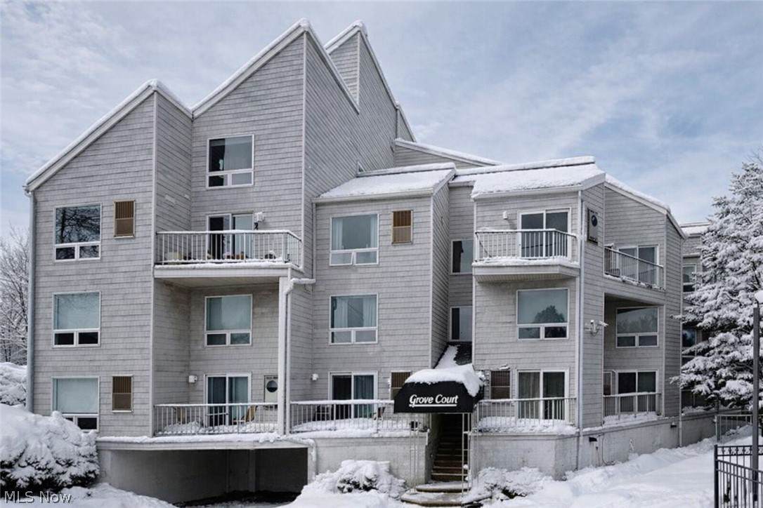 1900 Grove Court - Photo 1