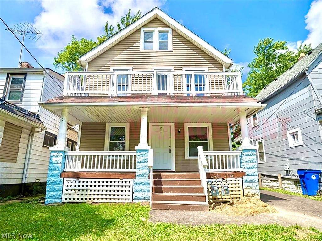 2040 103 Street - Photo 1