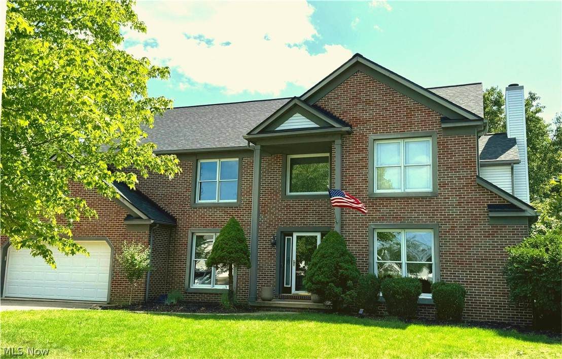 242 Ravenshollow Drive - Photo 1