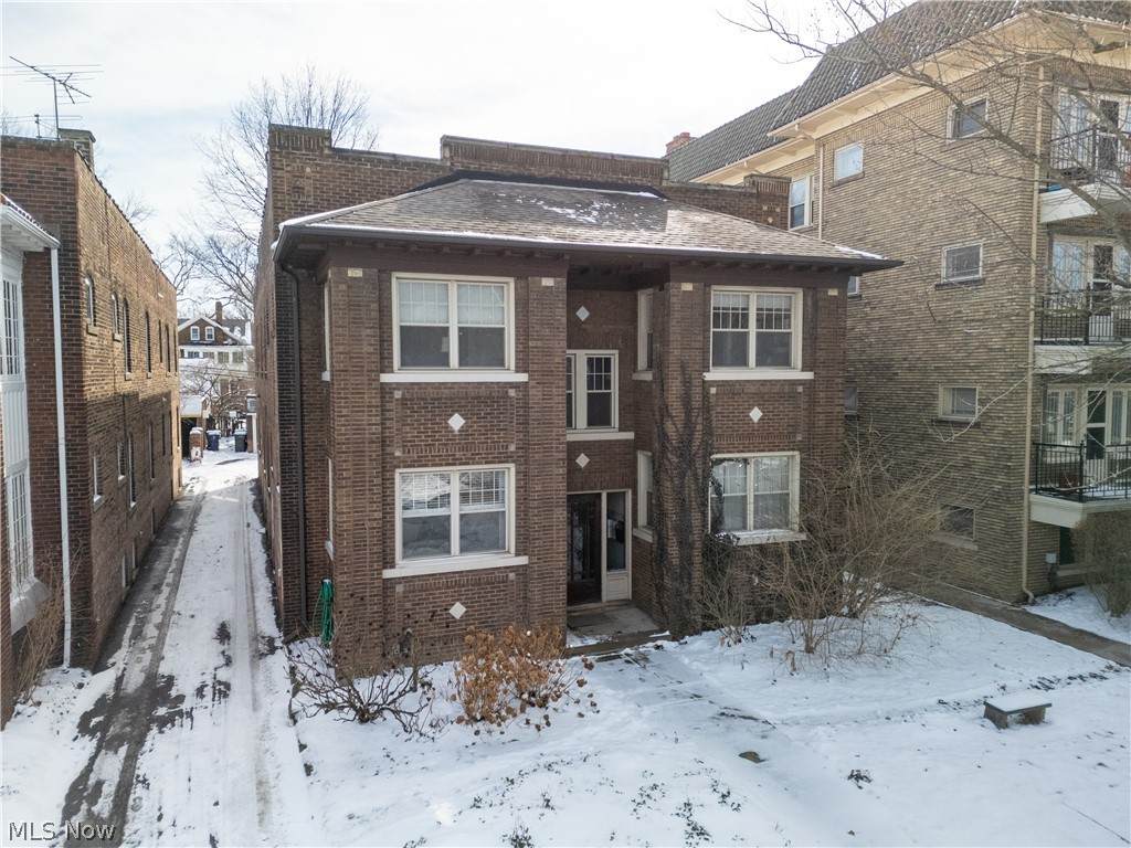 2548 Overlook Road - Photo 1