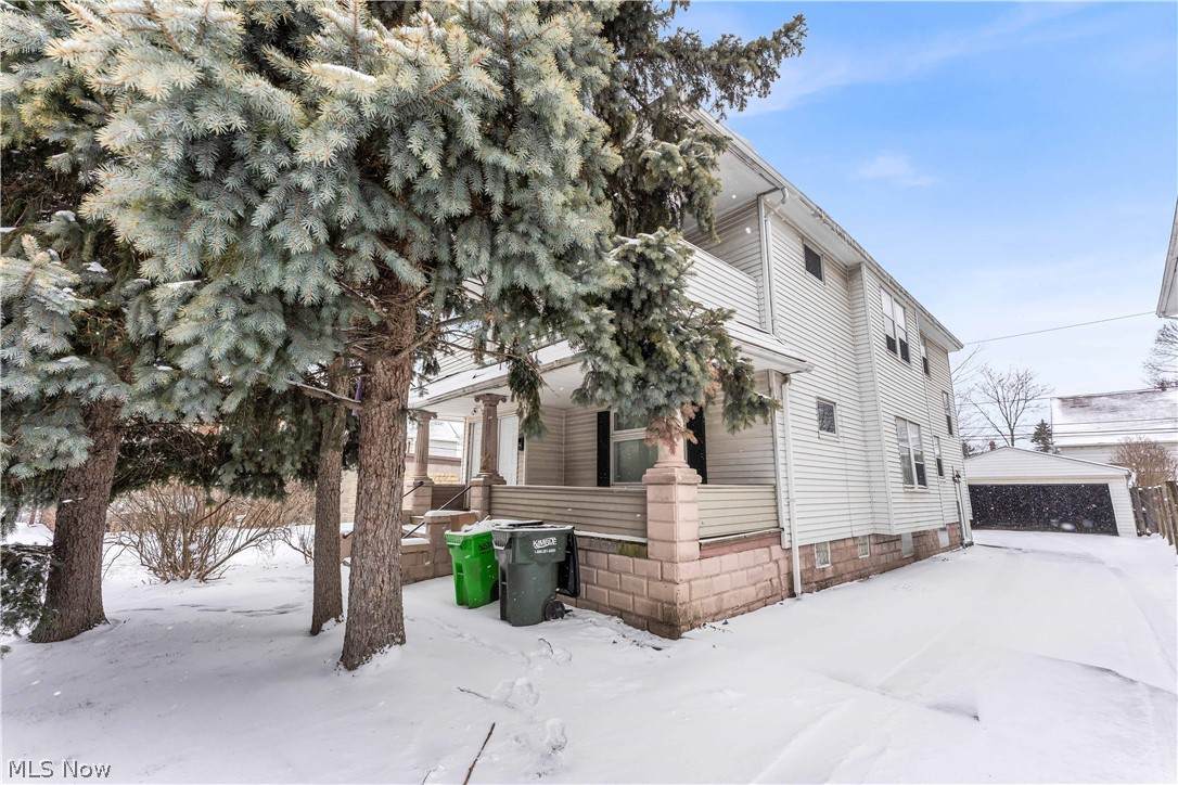 9609 Sladden Avenue - Photo 1