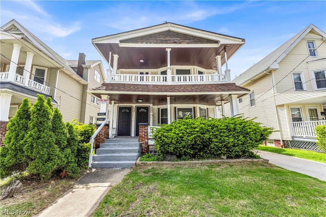 428 148th Street - Photo 1