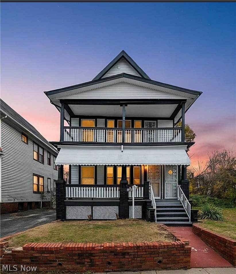 12001 Oakview Avenue - Photo 1