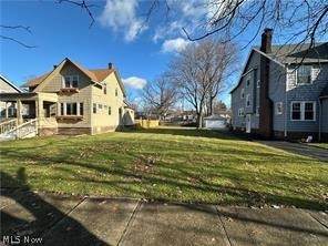 1161 Pomona Road - Photo 1