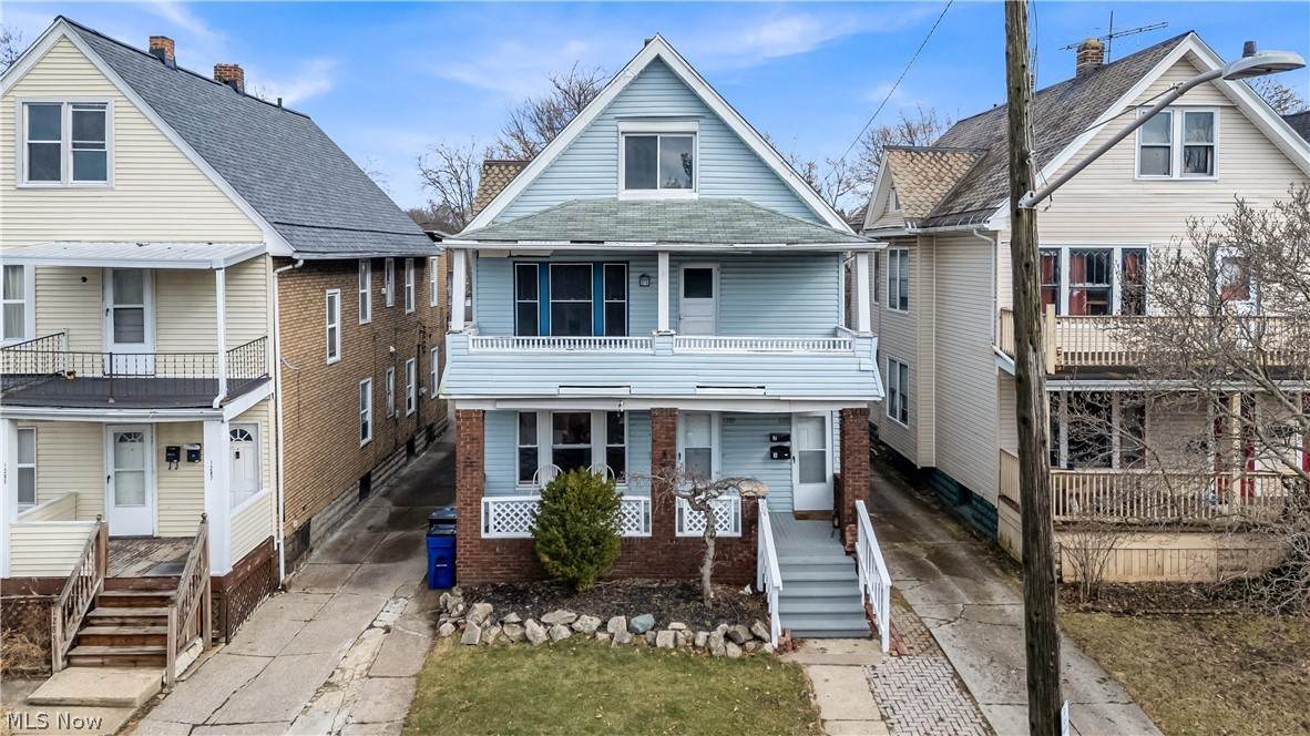 1289 115 Street - Photo 1