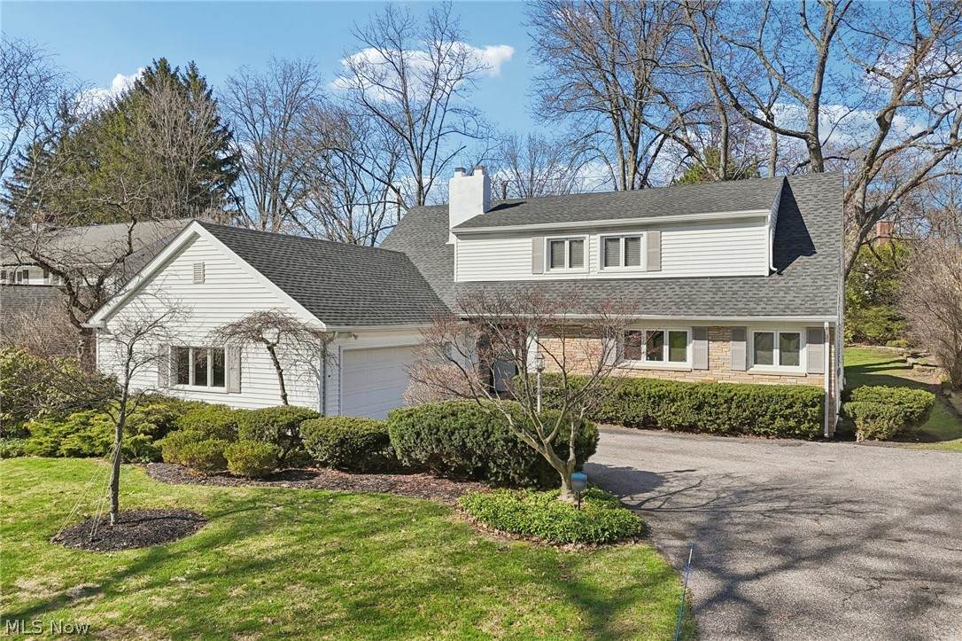 22733 Woodland Road - Photo 1