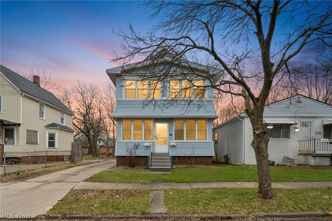701 157th Street - Photo 1