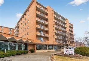 1480 Warren - Photo 1