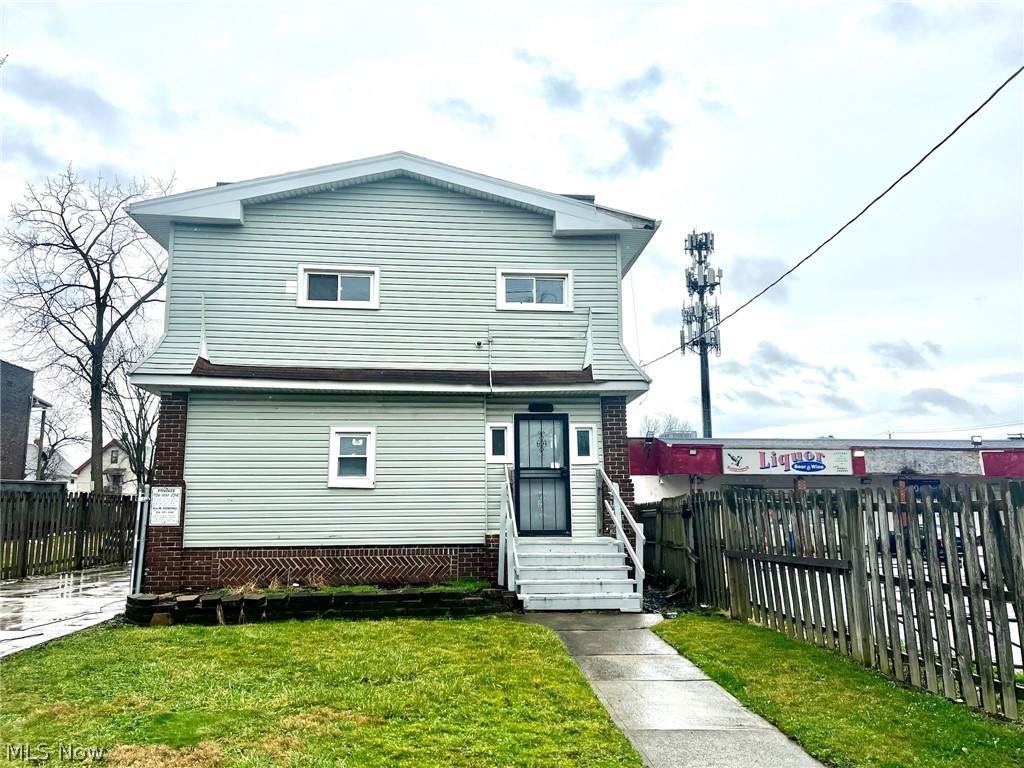 12420 Union Avenue - Photo 1