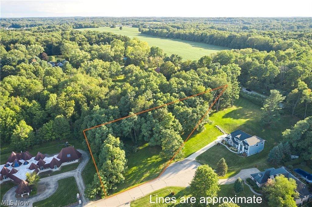 4872 Autumn Leaves Drive - Photo 1