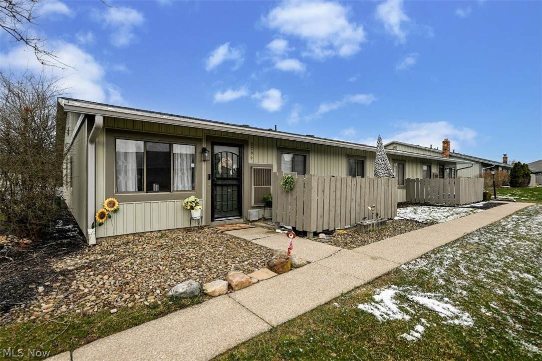 2799 Mull Avenue - Photo 1