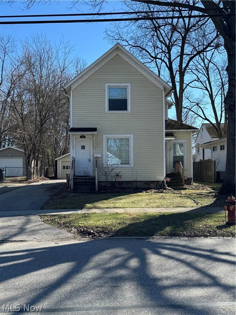 194 Bridge Street - Photo 1