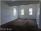 12405 Emery Avenue - Photo 5