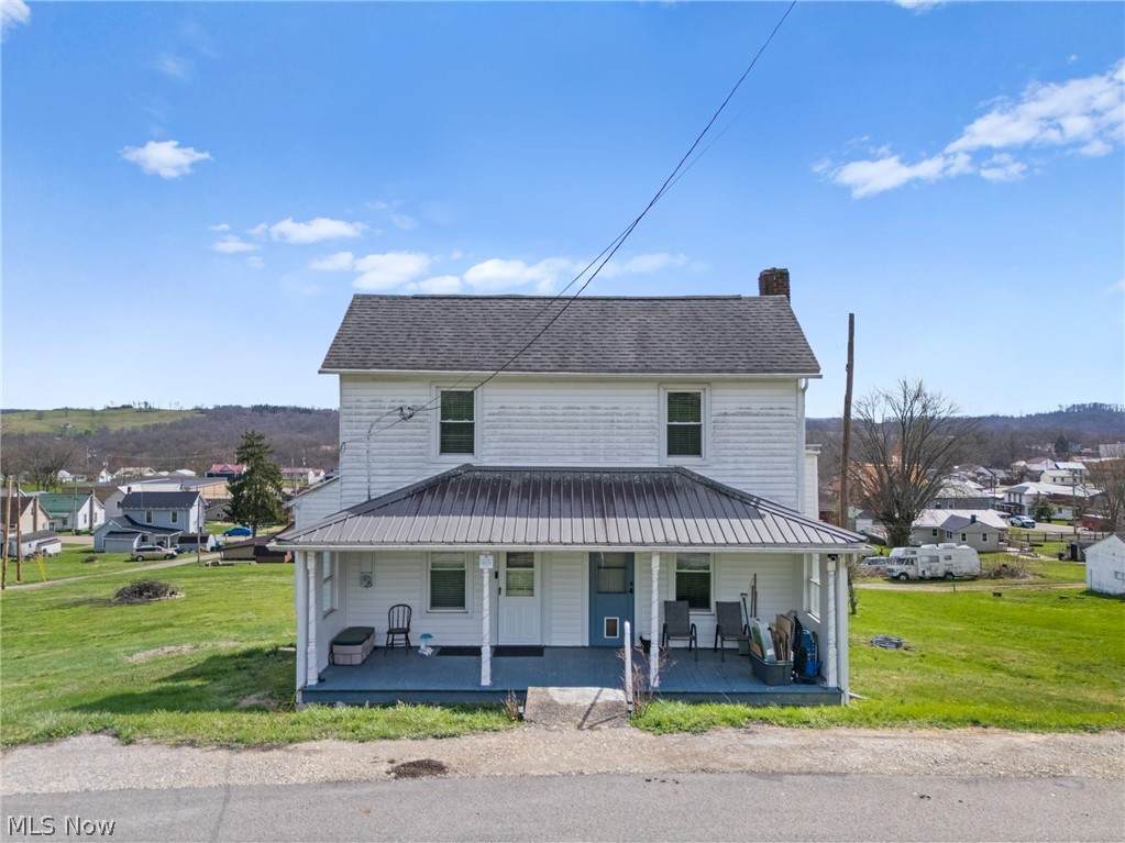 110 Dewey Avenue - Photo 1