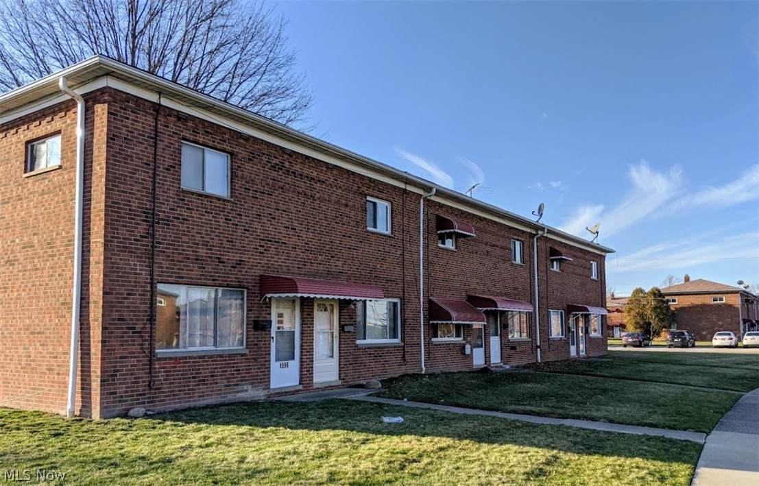 1592 Ridgewick Drive - Photo 1