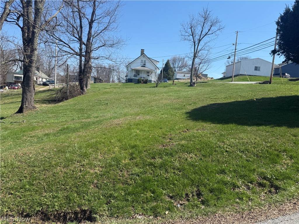 126 Oak Street - Photo 1