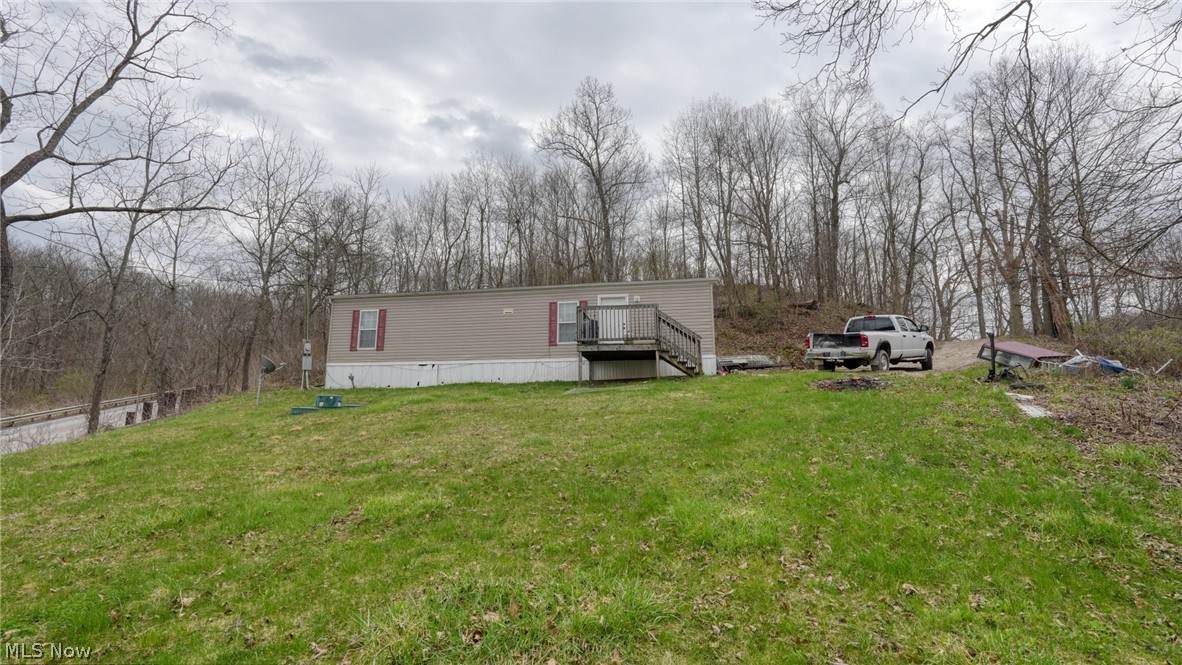 12040 Robins Road - Photo 1