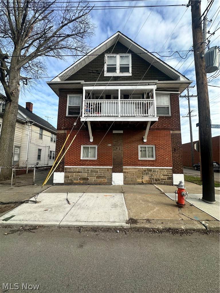 837 Wayside Road - Photo 1