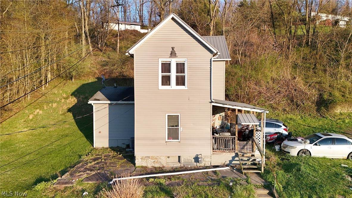 1016 Collins Memorial Drive - Photo 1