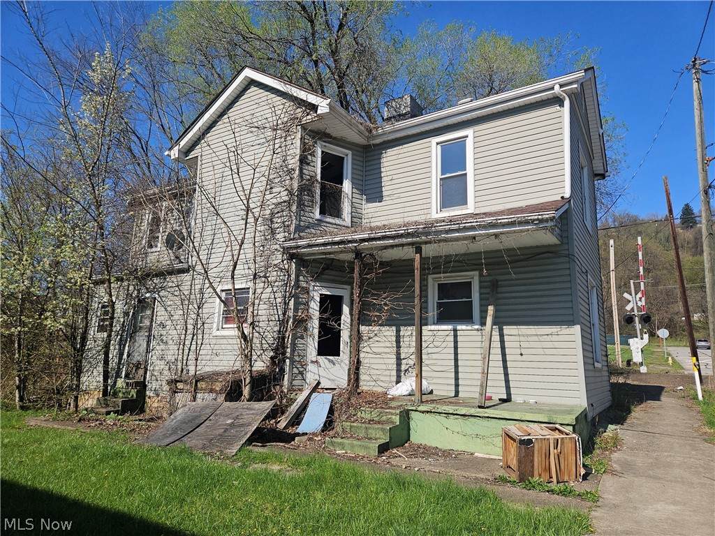 612 Ross Street - Photo 1