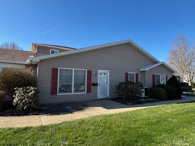 930 Canterbury Lane - Photo 1