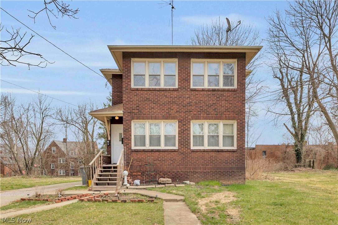 2417-2419 Elm Street - Photo 1