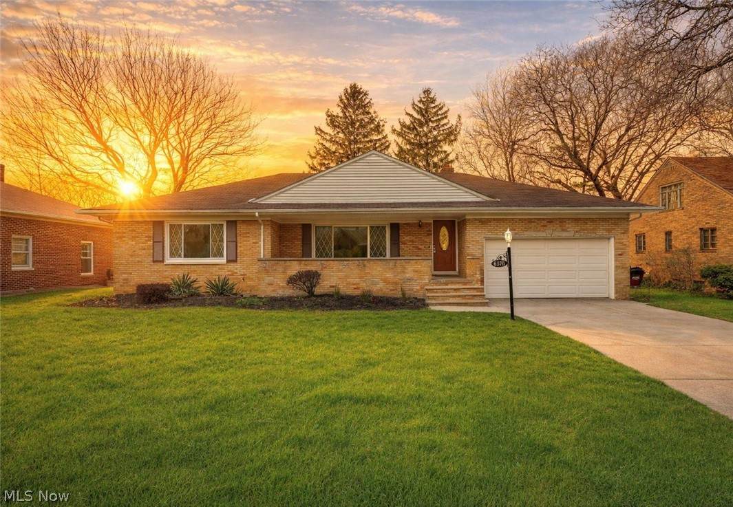 6370 Manchester Road - Photo 1
